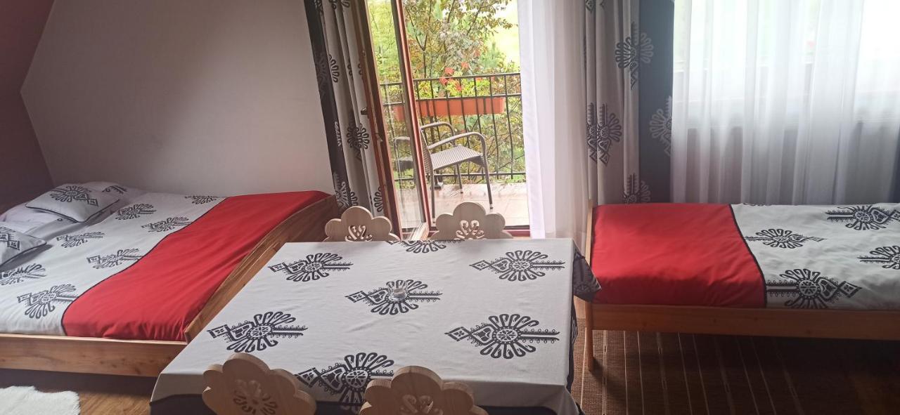 Strefa Hawran Apartment Jurgow Bagian luar foto