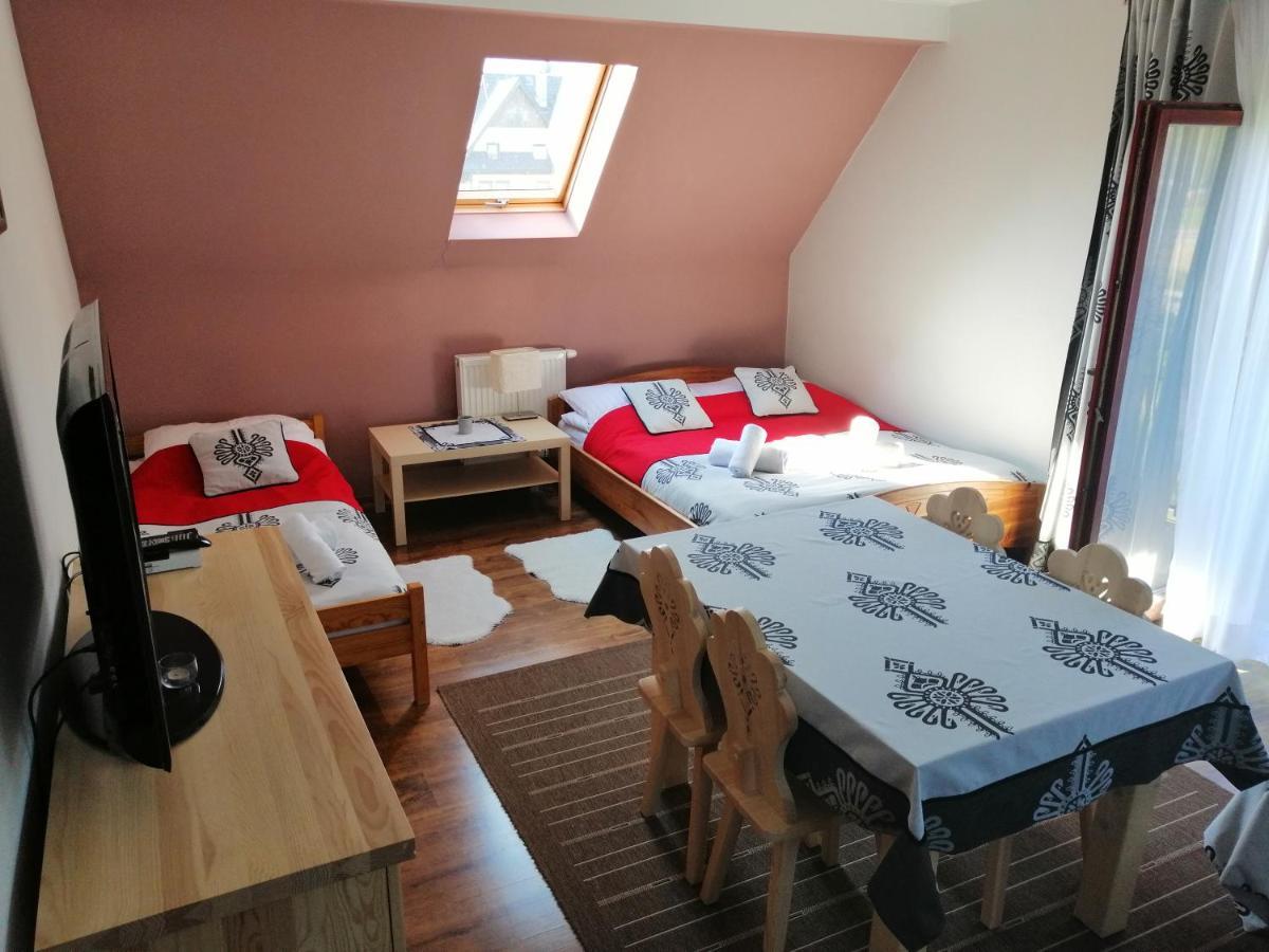 Strefa Hawran Apartment Jurgow Bagian luar foto