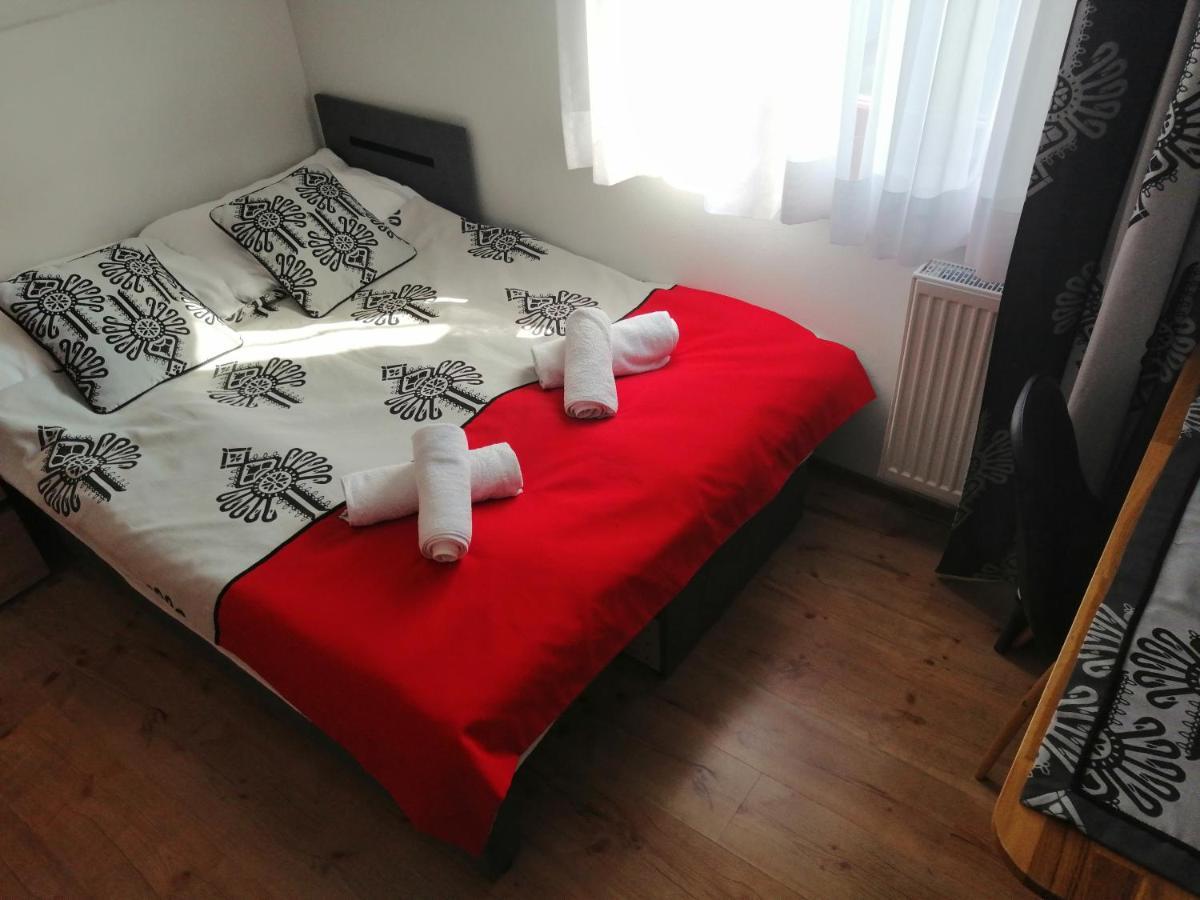 Strefa Hawran Apartment Jurgow Bagian luar foto